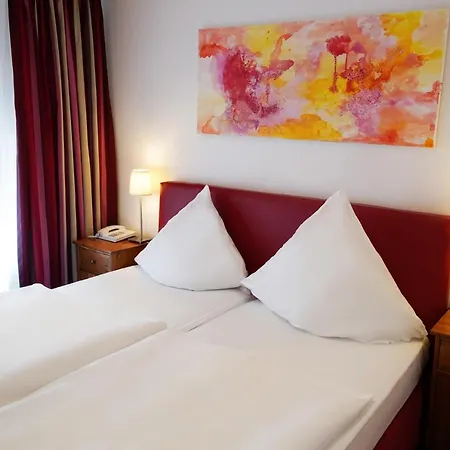 Im Kupferkessel Hotell 2*