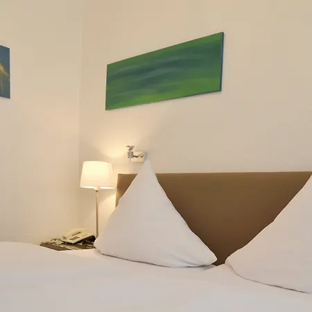 임 쿠퍼케셀 2* 쾰른